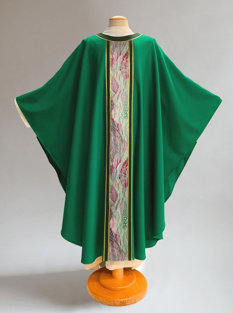 Classic Monet Kelly Green Sample Chasuble