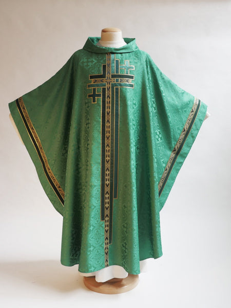 green ordinary time vestment with cross
